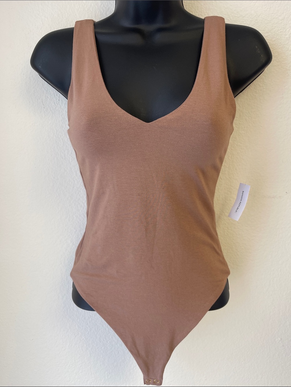 Banana Republic Brown V-Neck Sleeveless Bodysuit